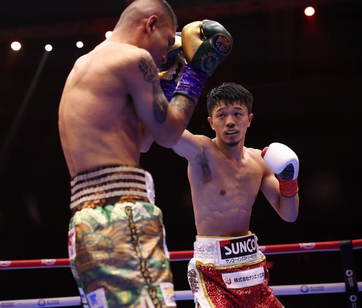 Junto Nakatani during his bout against Sebastian Hernandez Reyes