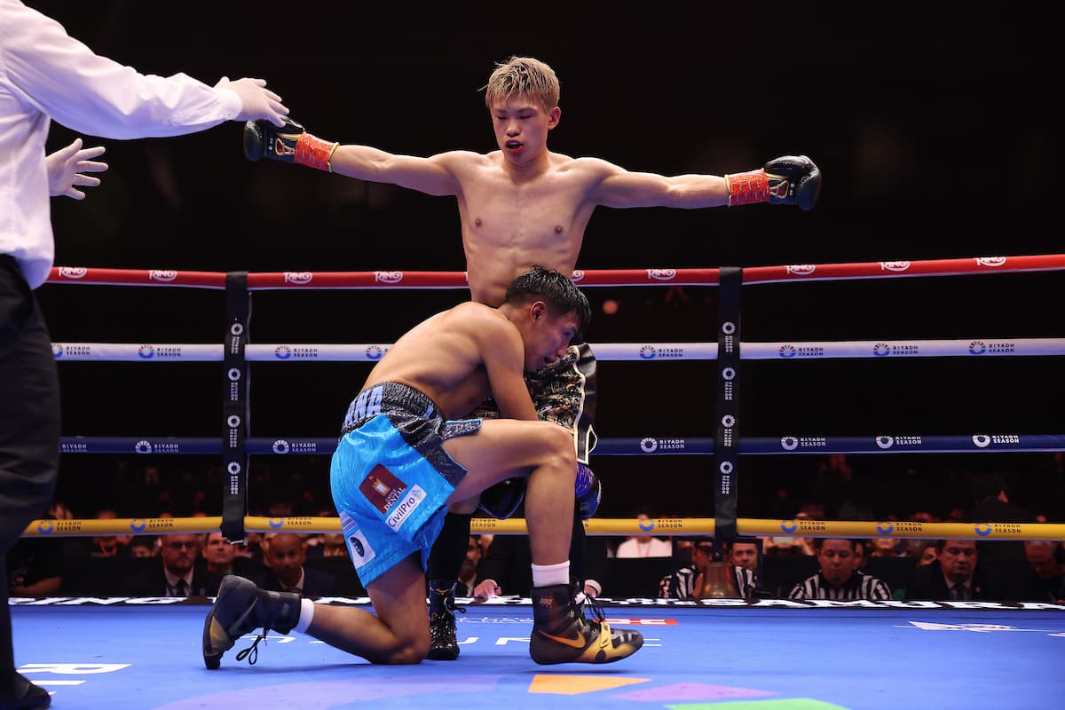 Reito Tsutsumi and Leobardo Quintana Sanchez during their bout