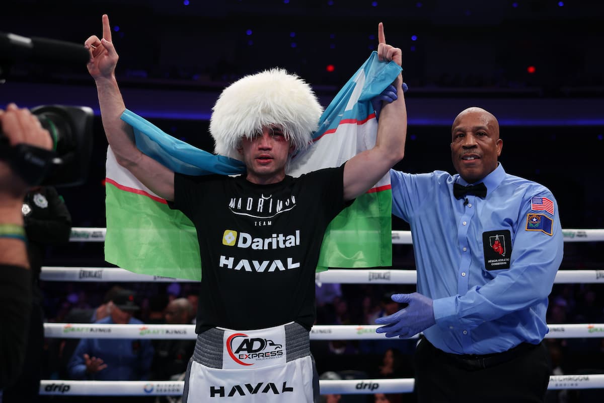 Israil Madrimov victorious over Luis David Salazar during their bout