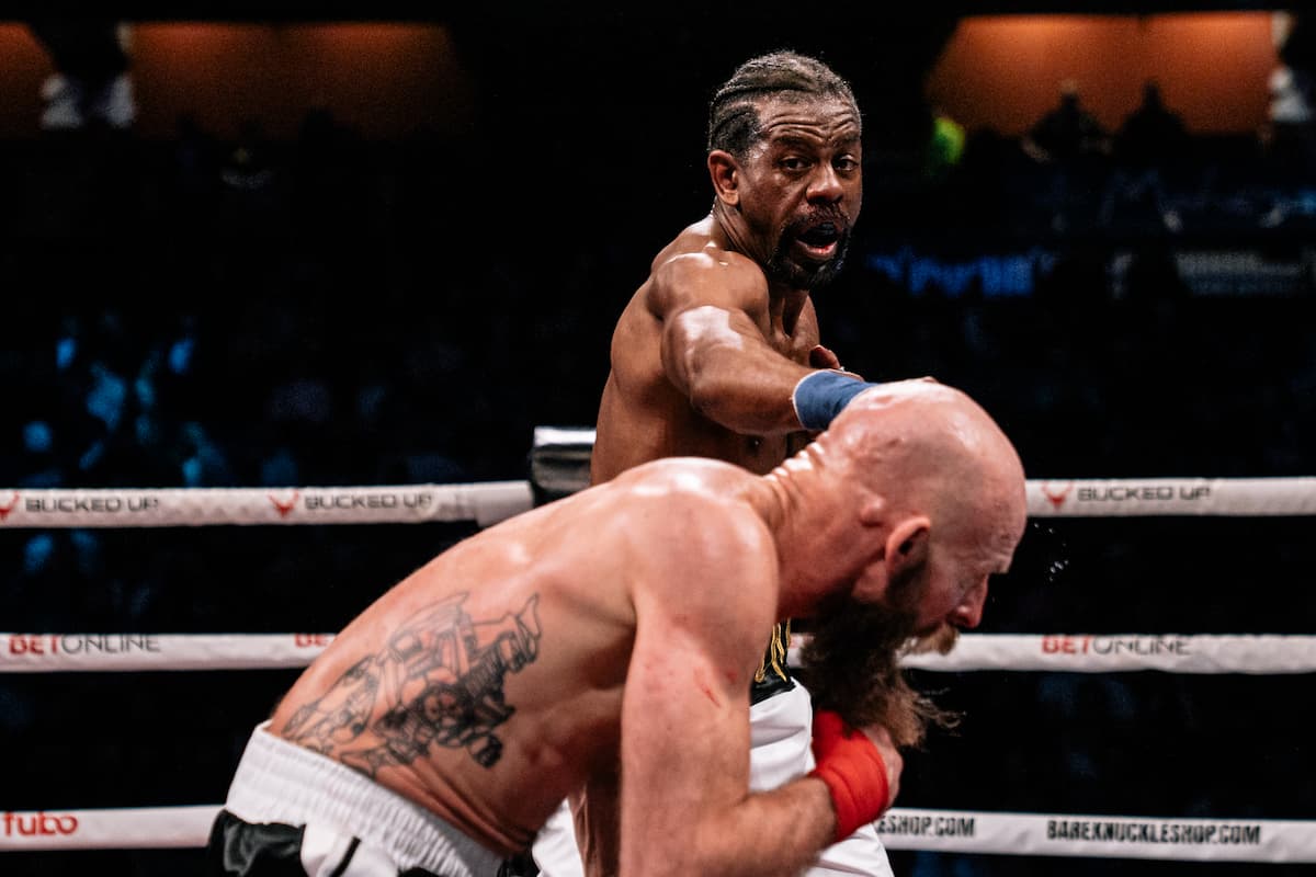 Jamel Herring punches Matt Guymon during their bout