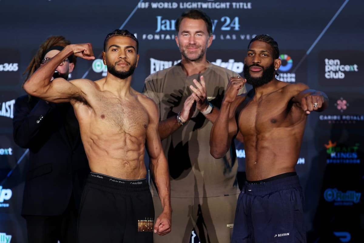 Raymond Muratalla and Andy Cruz during the weigh-in