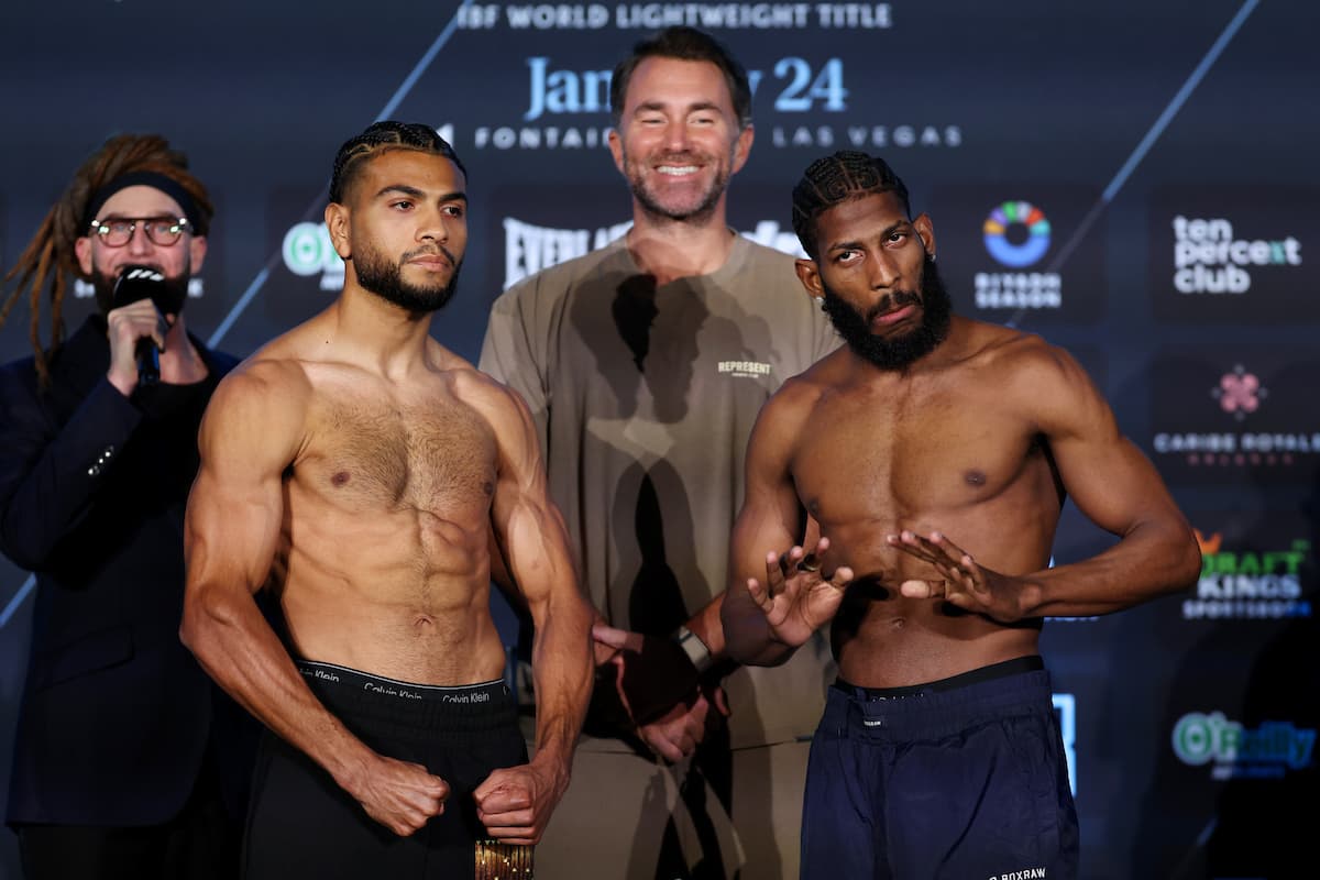 Raymond Muratalla and Andy Cruz during the weigh-in