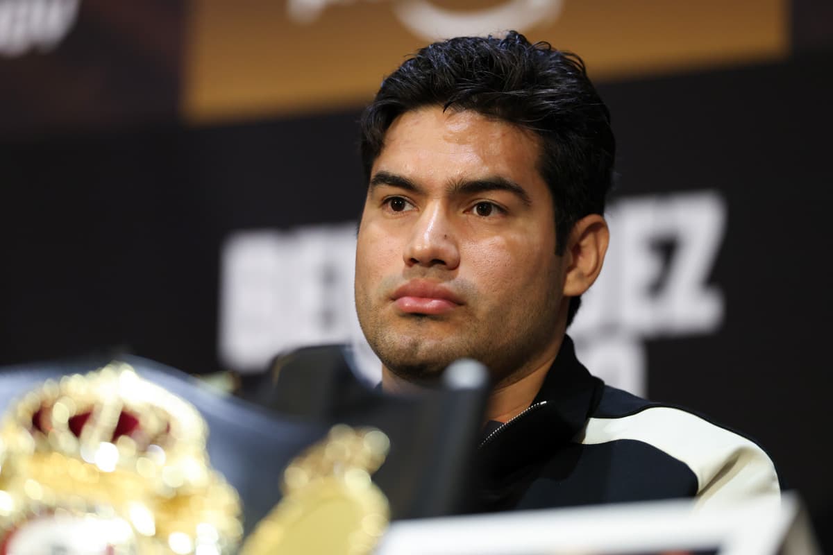 Gilberto 'Zurdo' Ramirez during a press conference