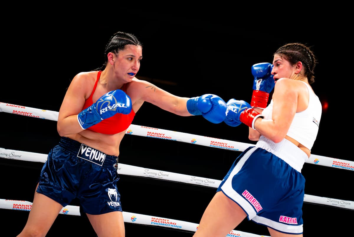 Michelle Cook and Katrina Scalzo during their bout