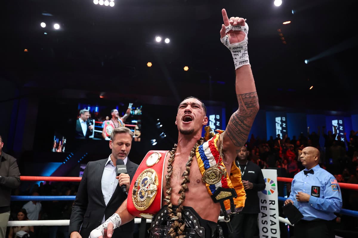 Jai Opetaia celebrates his victory over Brandon Glanton at Zuffa Boxing 4
