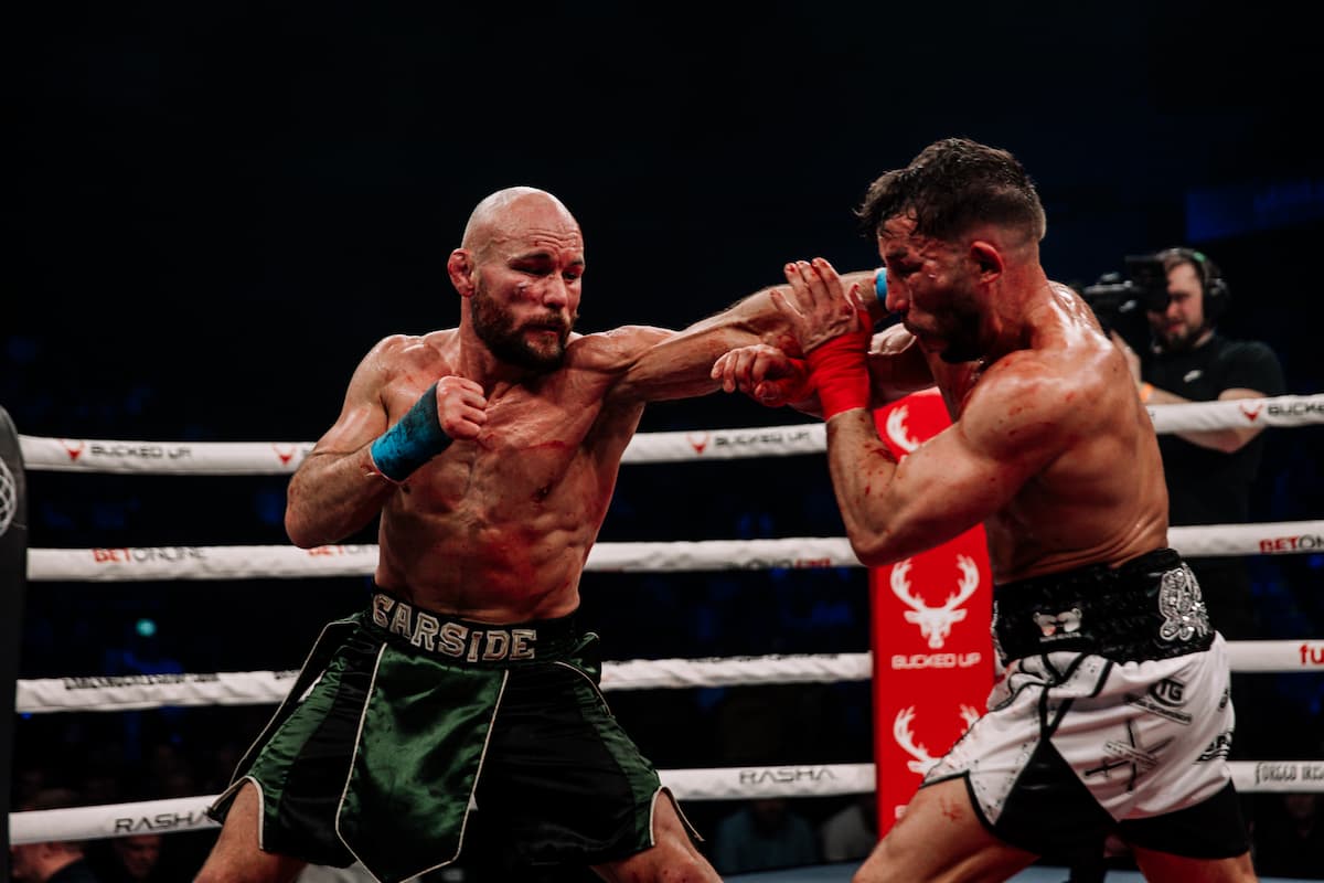 Lewis Garside and Kieron Sewell during their bout