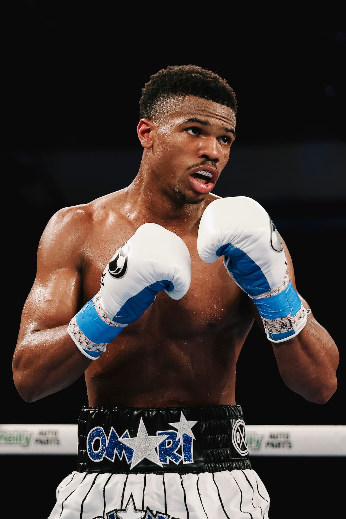 Omari Jones during his boxing match against Christian Gomez