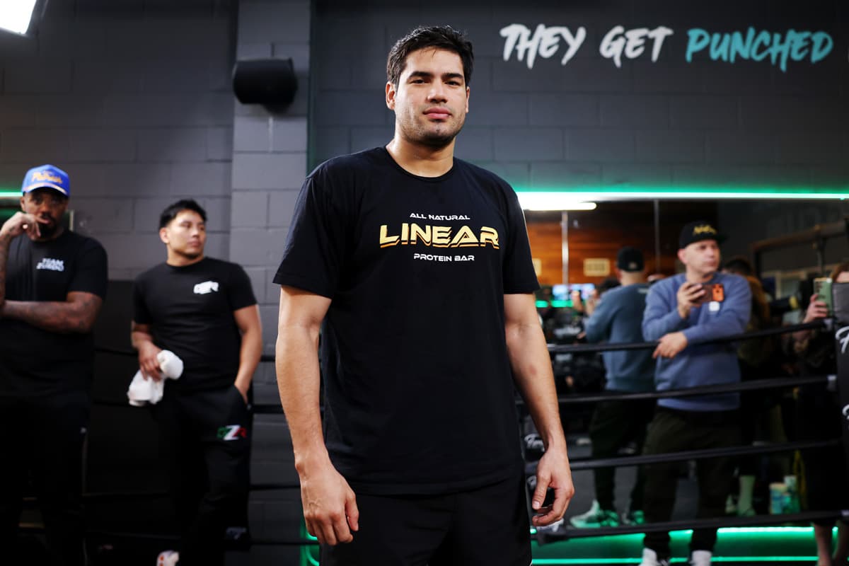 Gilberto "Zurdo" Ramirez stands in the ring during a media workout