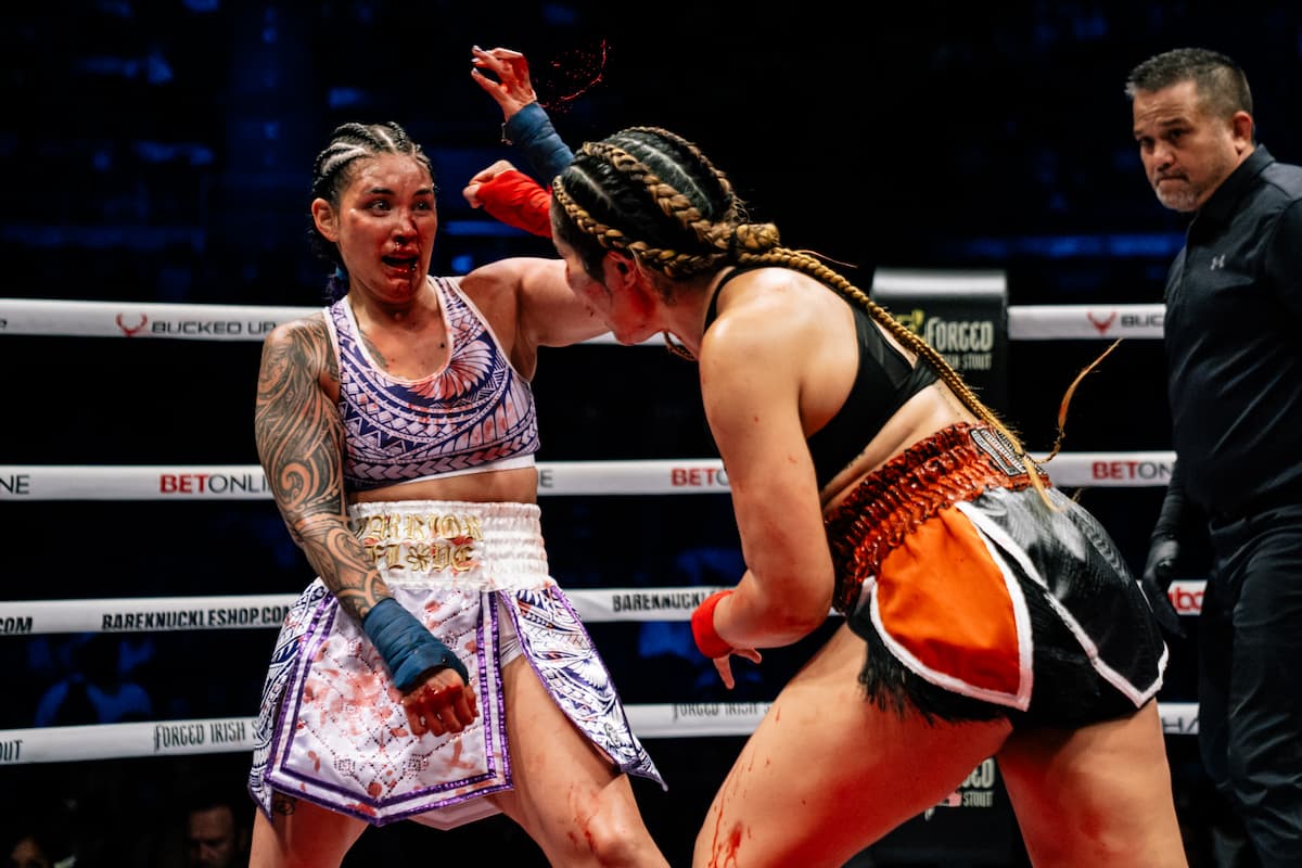 Hazel Nahienaena during her bout against Kat Rabellizsa