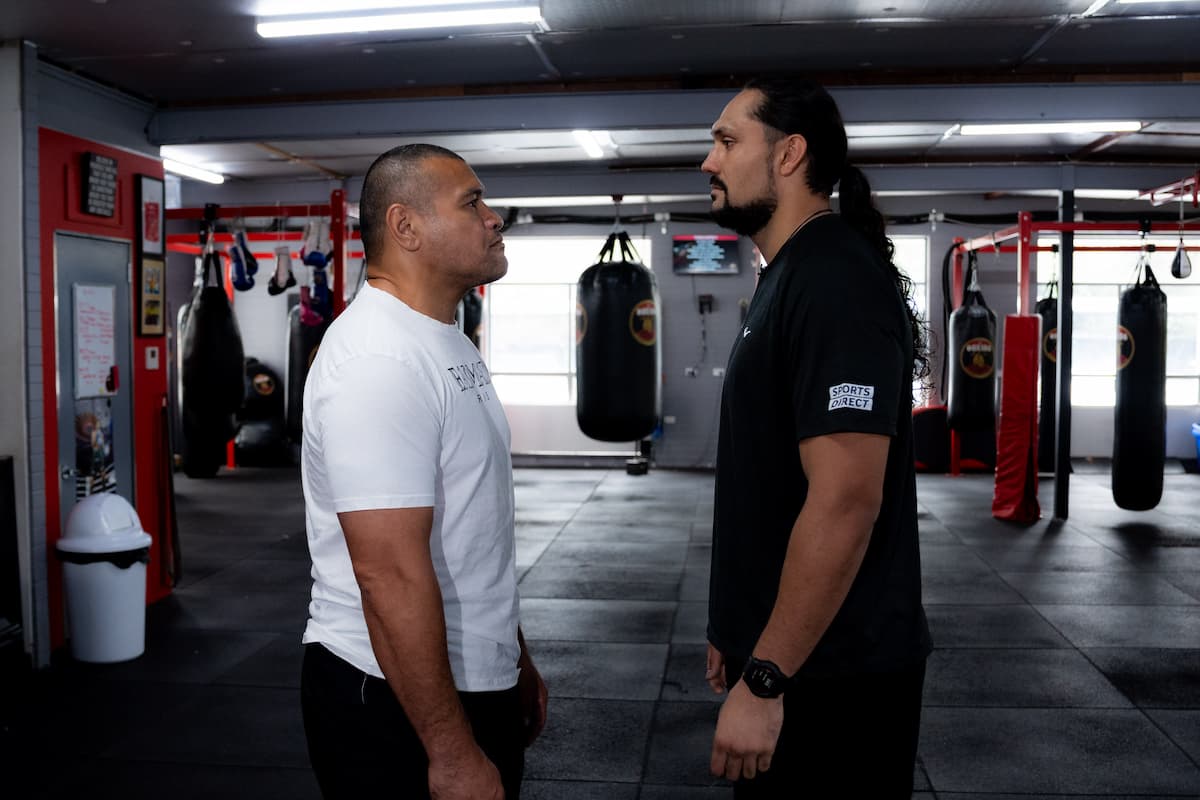 Teremoana Teremoana and Bowie Tupou face off at The Boxing Shop