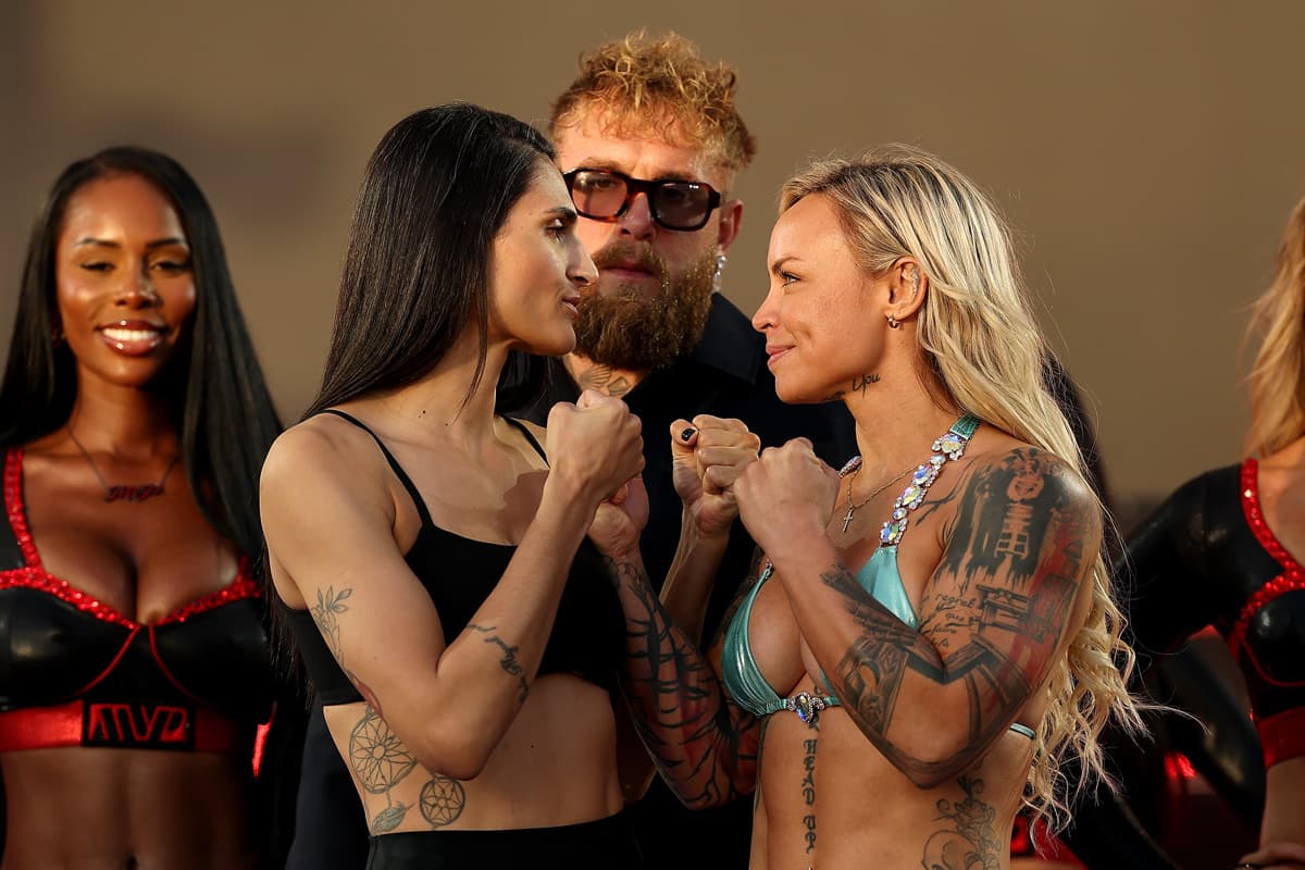 Aline Pereira and Jade Masson-Wong at weigh-in faceoff
