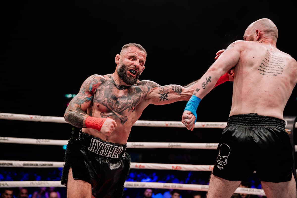 Brian Hyslop throws a punch during his bout against Jonno Chipchase