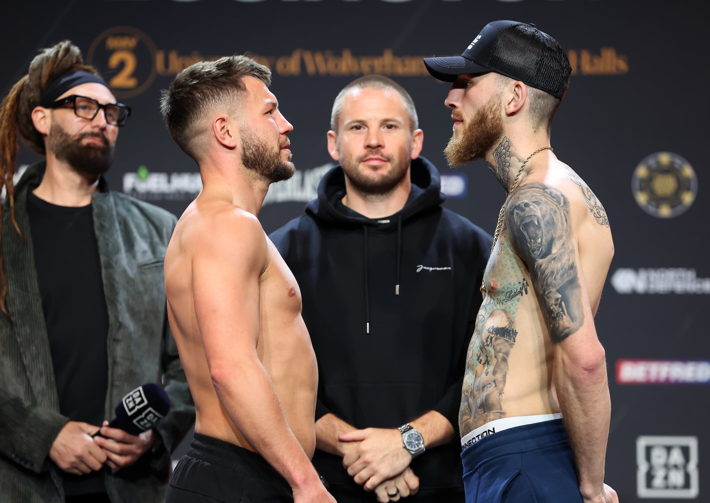 conah-walker-vs-sam-eggington-faceoff.jpg