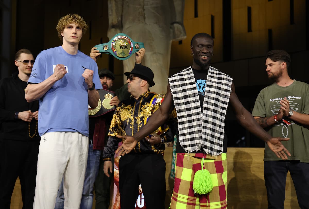 Daniel Lapin and Benjamin Mendes Tani at weigh-in