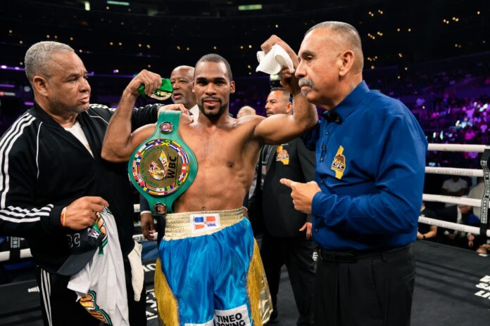 Edwin De Los Santos after his victory over Jose Valenzuela