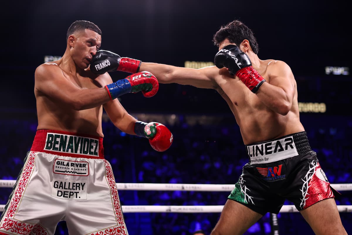 Gilberto Zurdo Ramirez landing a jab during his fight against David Benavidez