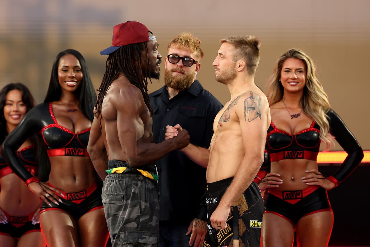 Jason Jackson and Jefferson Creighton at weigh-in faceoff
