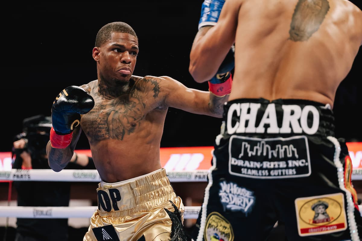 Javon Woodard Jr. during his bout against Miguel Flores