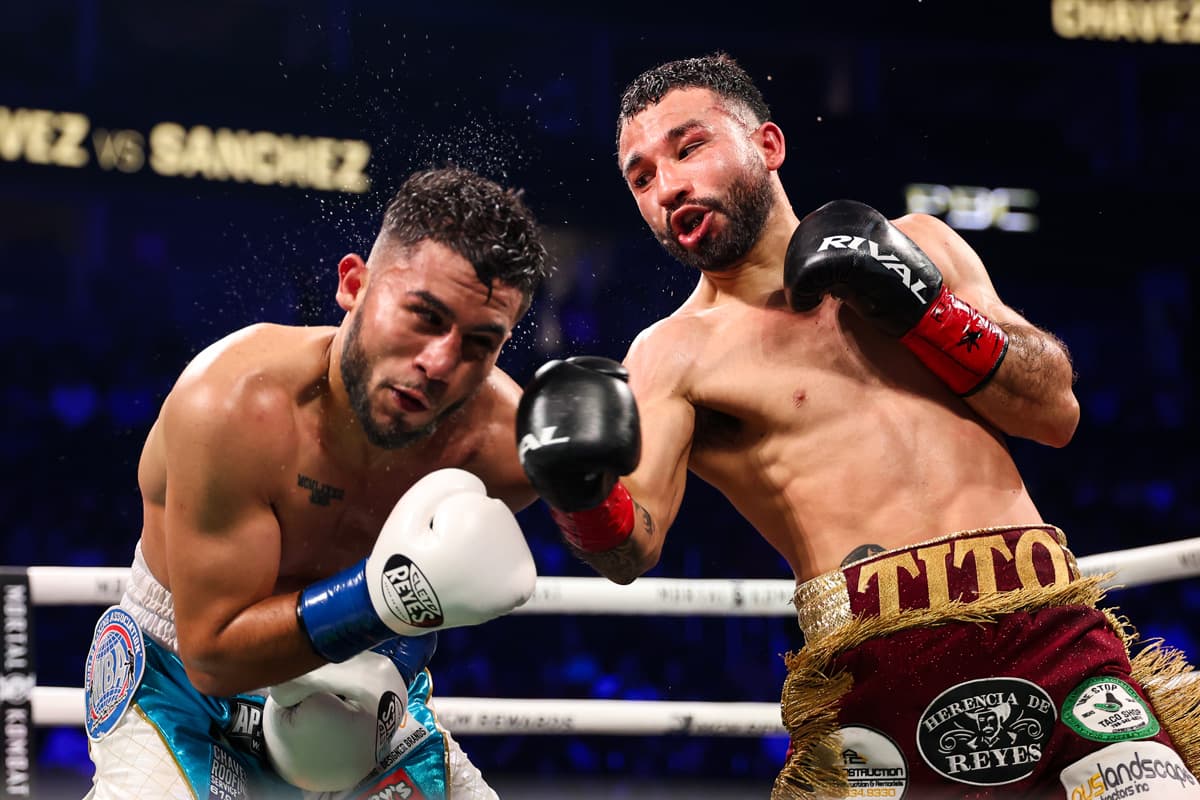 Jose Tito Sanchez throwing a punch during his fight against Jorge Chavez