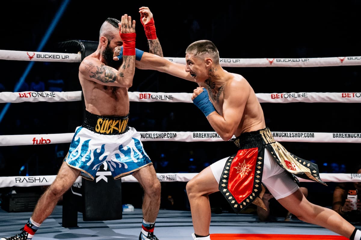 Ricardo Talavera Jr throws a punch during his bout against Victor Flor