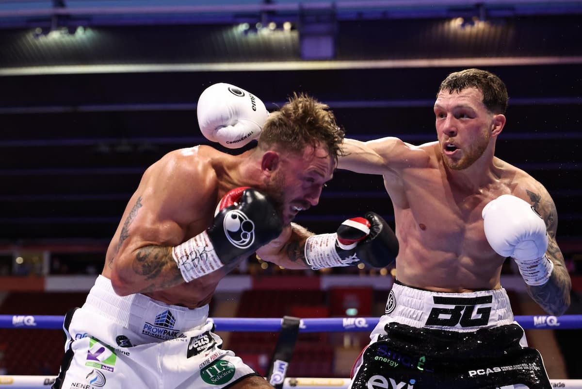 Bradley Goldsmith throws a punch during his bout against Brad Pauls