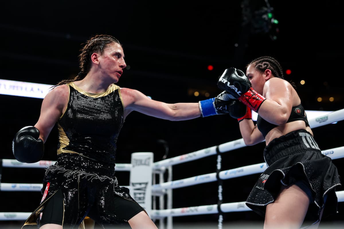 Elif Nur Turhan lands a jab during her bout against Gabriela Tellez