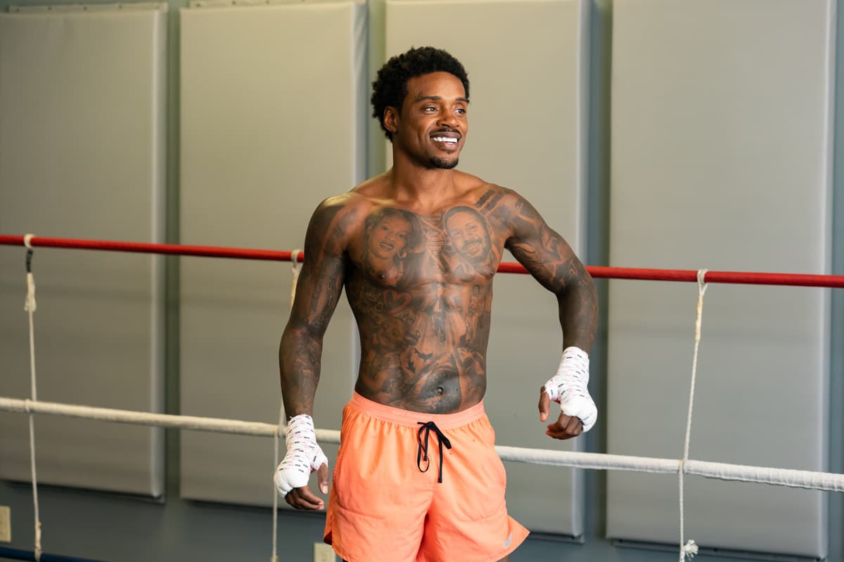 Errol Spence Jr. in the ring during a media workout
