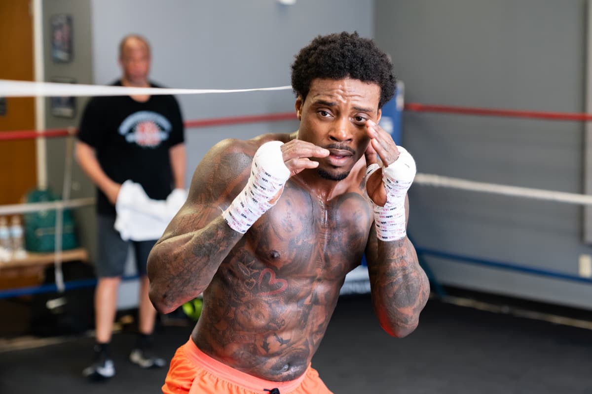 Errol Spence Jr. shadowboxing during a media workout