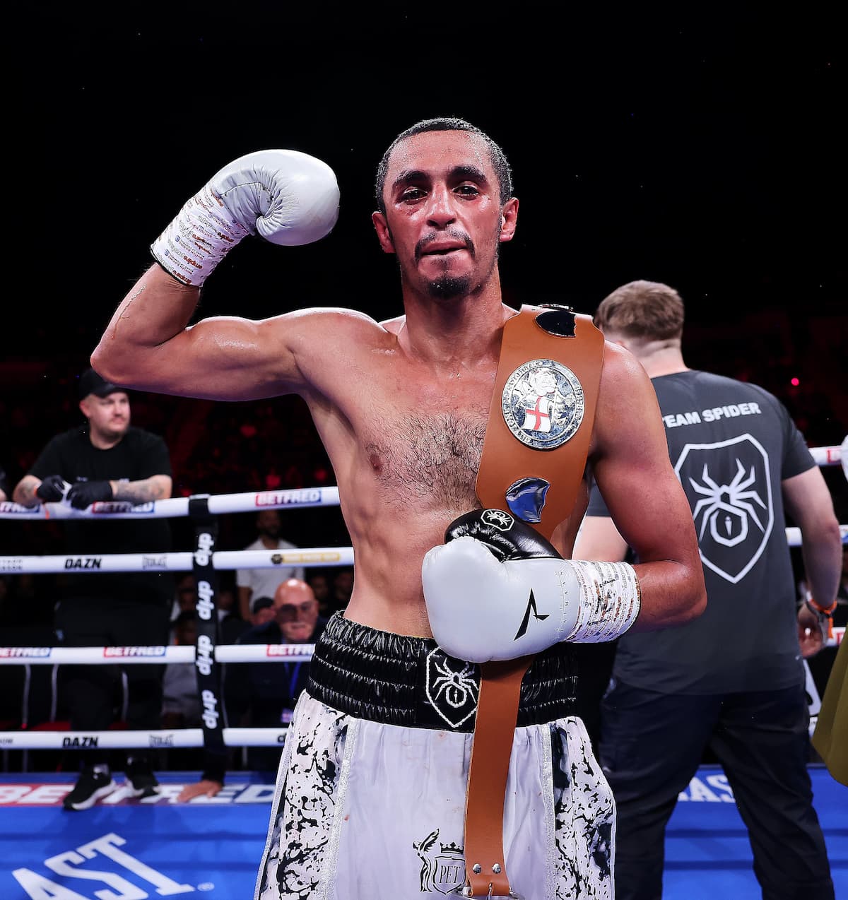 Ibraheem Sulaimaan poses with his championship belt after his victory over Ibrahim Nadim