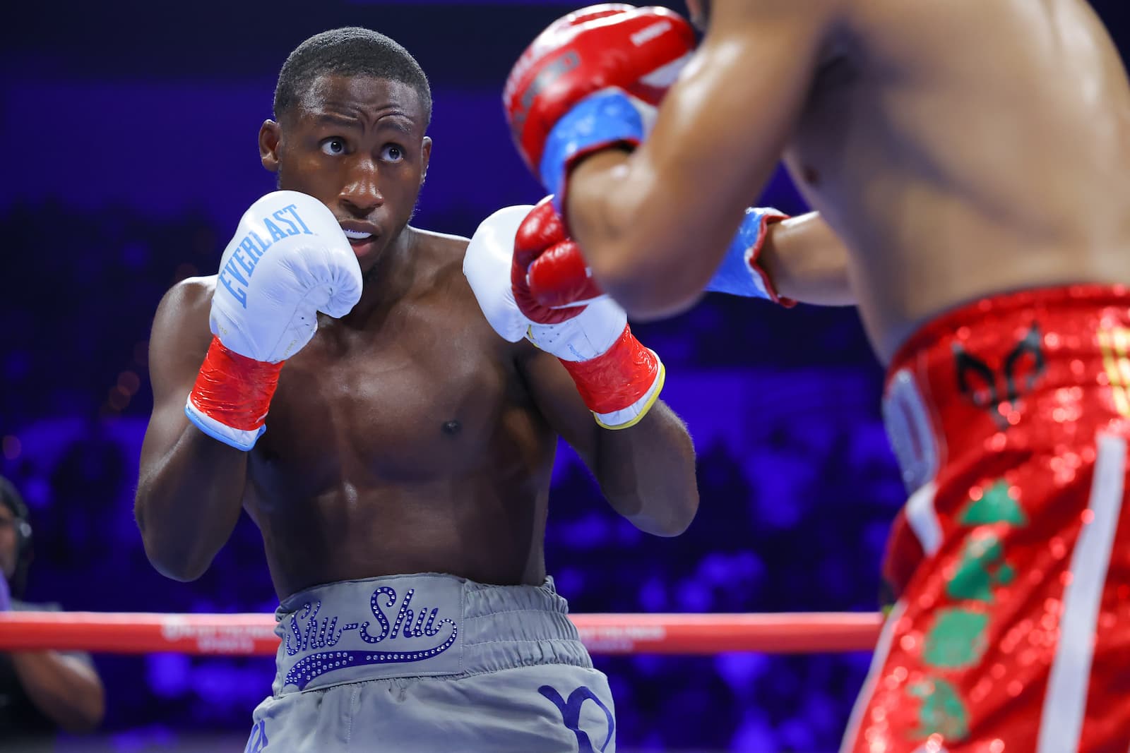 Video: Bruce Carrington decisions Rene Palacios to retain title Video: Bruce Carrington decisions Rene Palacios to retain title