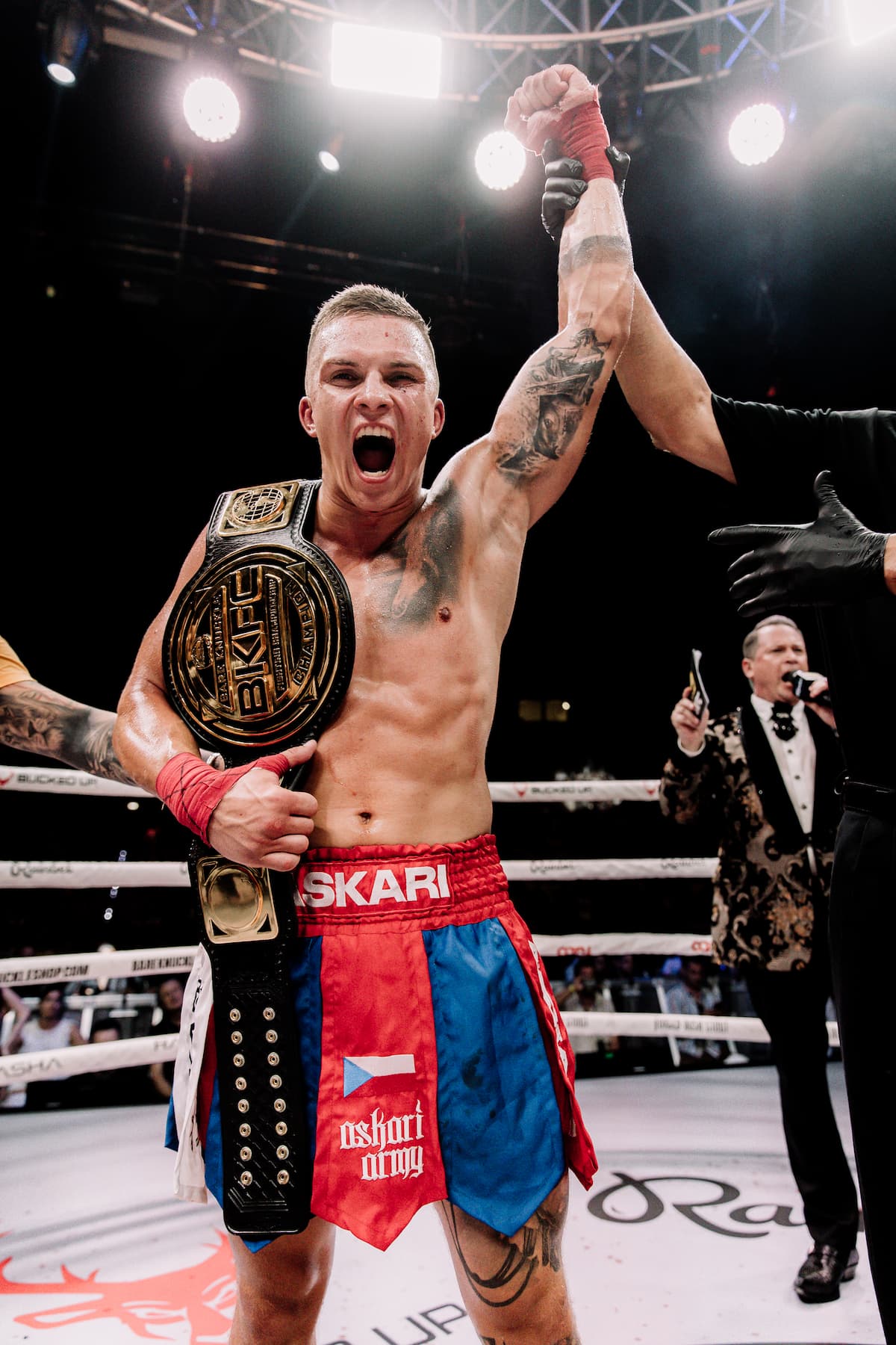 Jindrich Byrtus has his hand raised by the referee in victory over Ernesto Papa