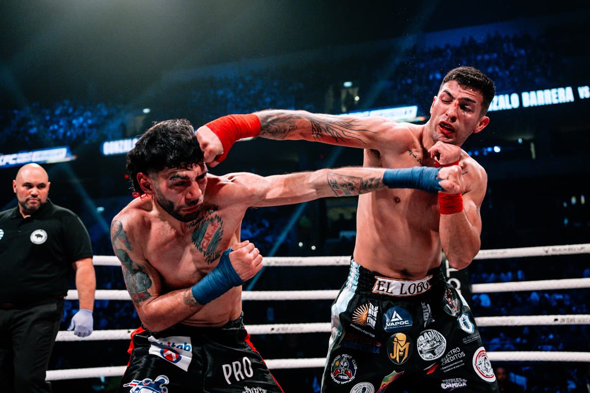 Joel Dorado lands a punch during his bout against Gonzalo Barrera