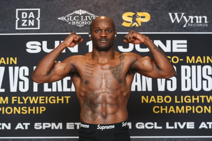 Troy Isley during the weigh in