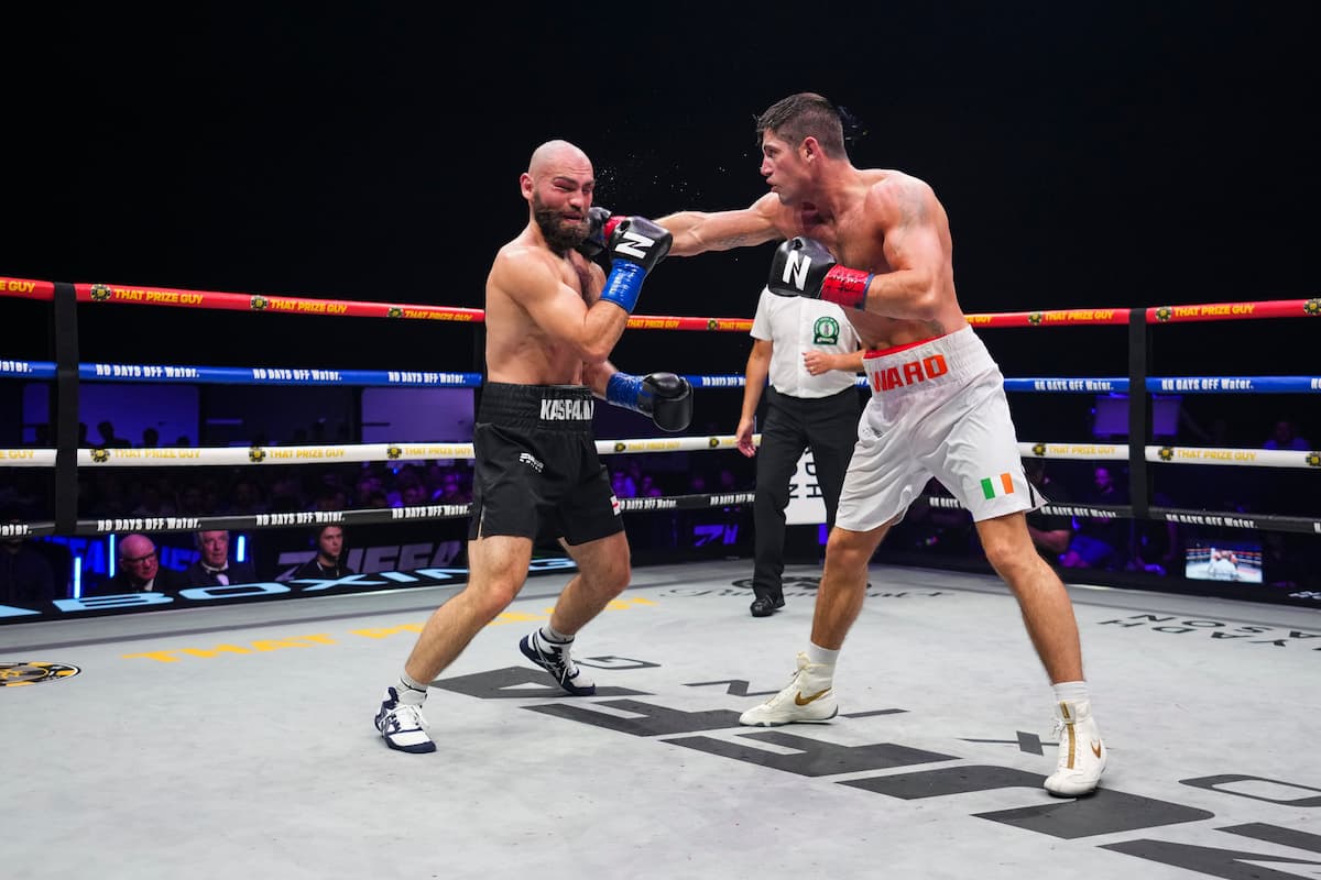 Joseph Ward lands a punch during his bout against Artjom Kasparian
