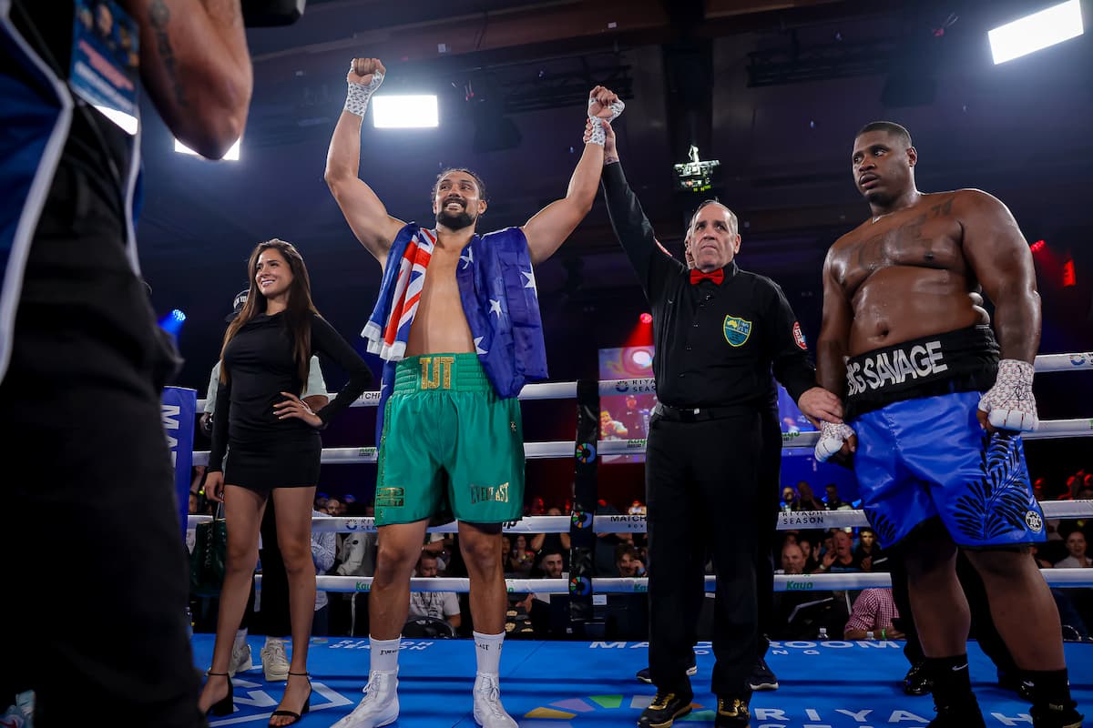 Teremoana Teremoana has his hand raised by the referee after his victory over DeAndre Savage