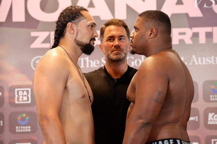 Teremoana Teremoana and DeAndre Savage face off during the weigh-in ahead of their boxing bout