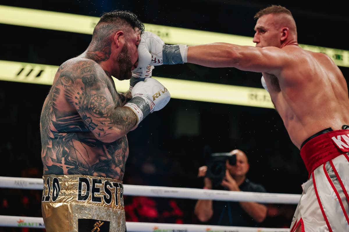 Damian Knyba lands a jab during his bout against Andy Ruiz Jr.