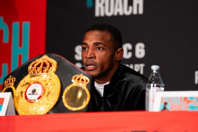 Erislandy Lara during the press conference