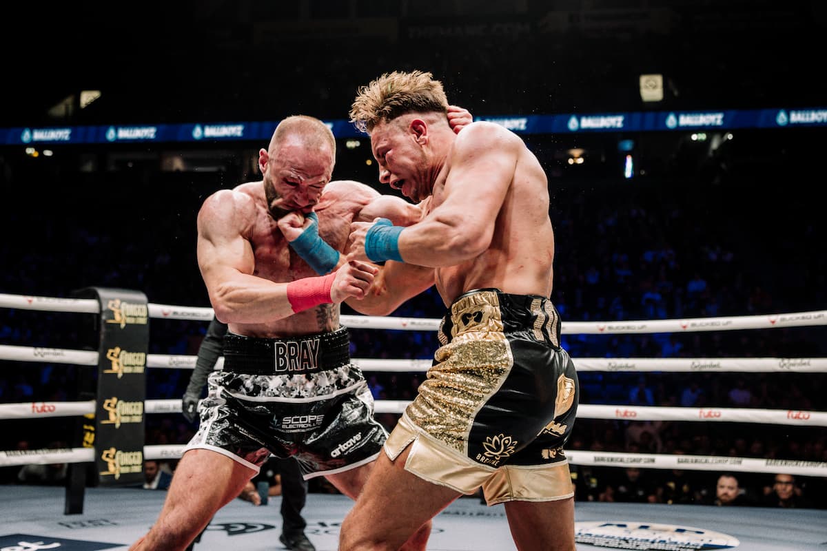 Joe Lister lands an uppercut during his bout against Harry Bray