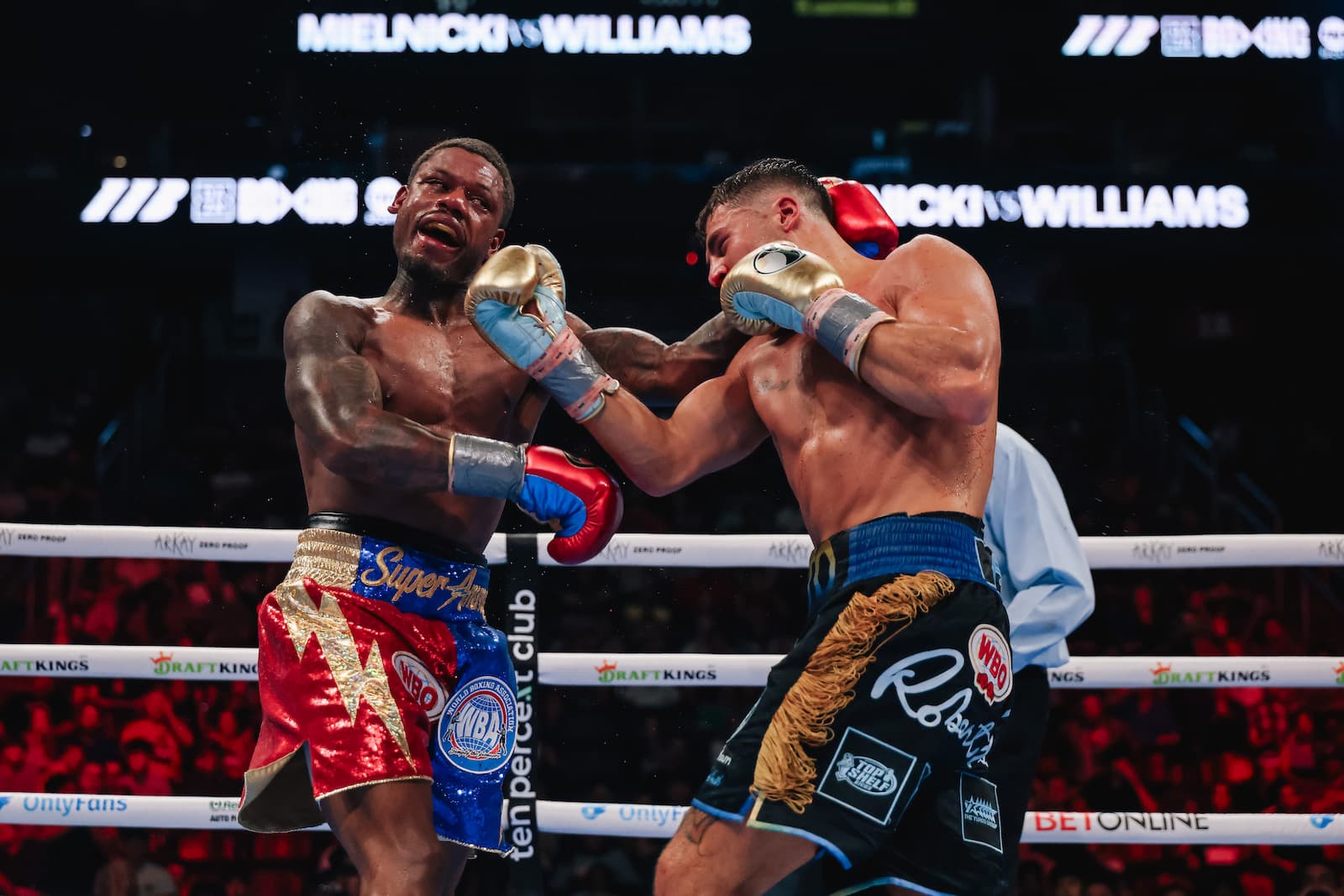 Video: Vito Mielnicki Jr drops Austin Williams en route to decision victory