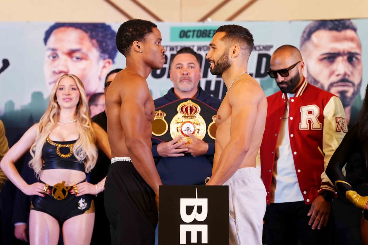 Floyd Schofield and Lucas Bahdi face off during the weigh-in
