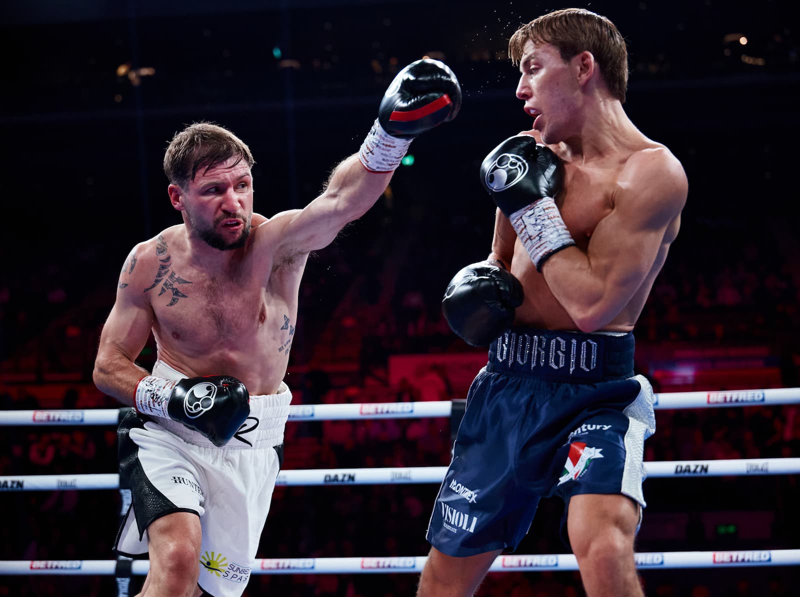 Video: Giorgio Visioli edges Maxi Hughes by decision