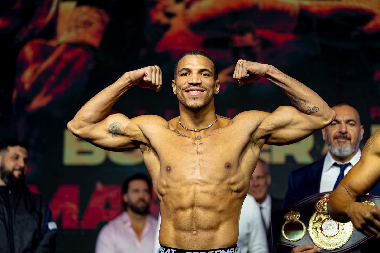 Lenar Perez faces Artur Ziyatdinov in co-feature to Orobio vs Cedeno Lenar Perez faces Artur Ziyatdinov in co-feature to Orobio vs Cedeno