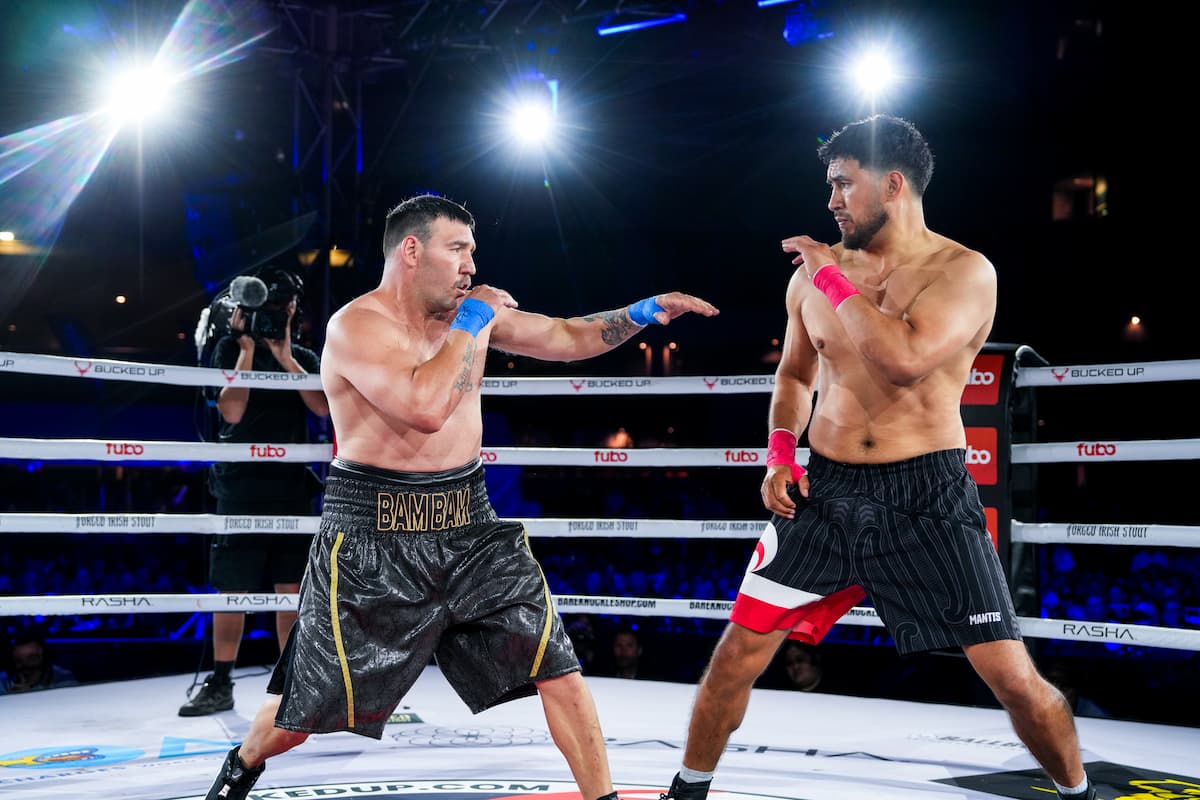 Mark Flanagan and Kaylib Heke during their bout